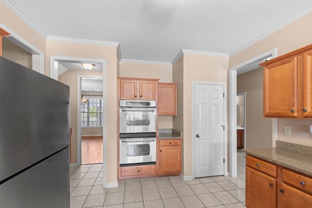 8717 BRUNSWICK FARMS DR, Bartlett, TN 38002