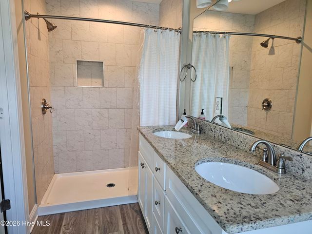 827 Fanning Street, Wilmington, NC 28401