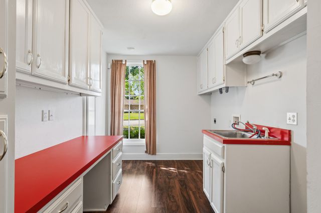 706 Sahara Drive, Greenville, TX 75402