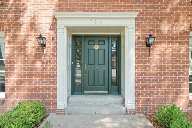 706 Sahara Drive, Greenville, TX 75402