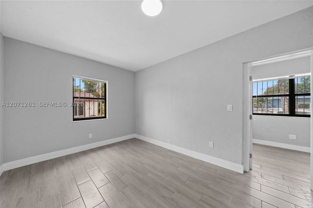 1227 NW 27th St 1227, Miami, FL 33142