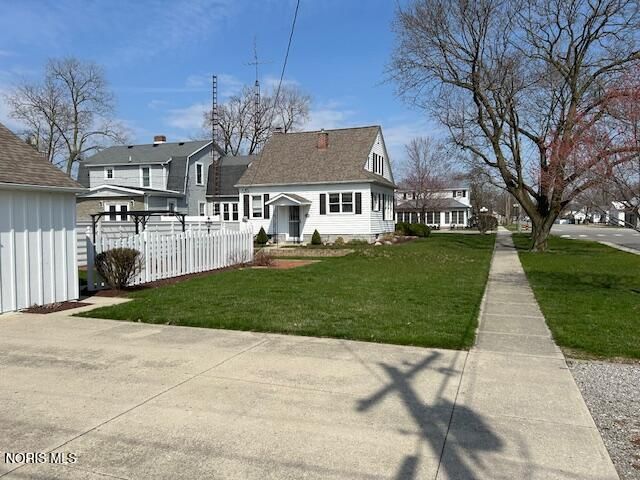 148 E Lynn Street, Edgerton, OH 43517