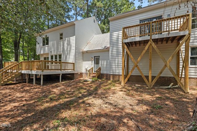 2600 New Oxford Drive, Apex, NC 27539
