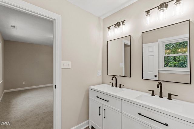 2600 New Oxford Drive, Apex, NC 27539