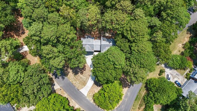 2600 New Oxford Drive, Apex, NC 27539