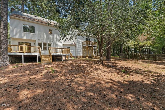 2600 New Oxford Drive, Apex, NC 27539