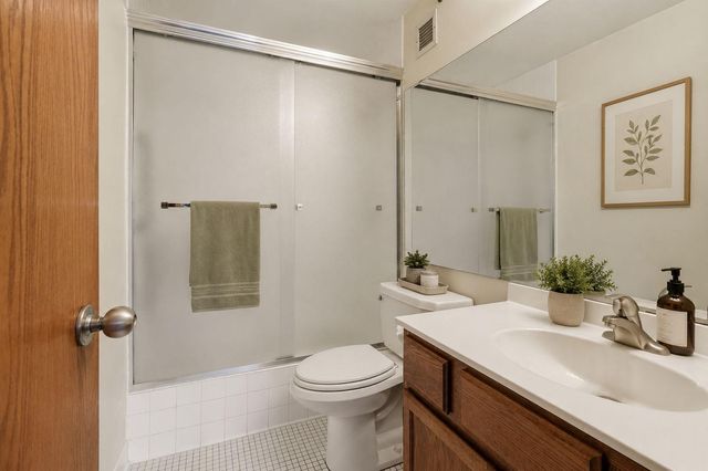 433 S 7th Street 2113, Minneapolis, MN 55415