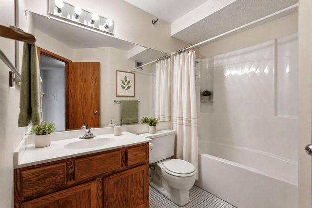 433 S 7th Street 2113, Minneapolis, MN 55415