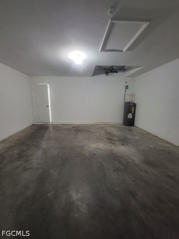 4542 21st ST SW, Lehigh Acres, FL 33973