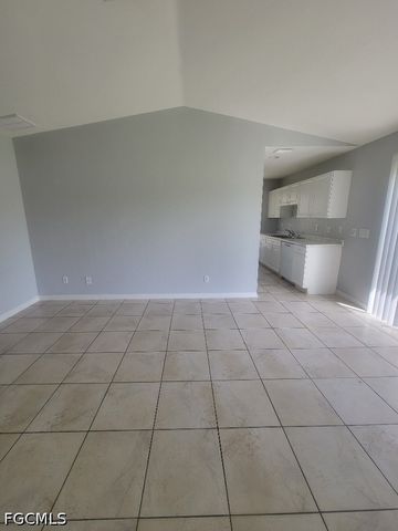 4542 21st ST SW, Lehigh Acres, FL 33973