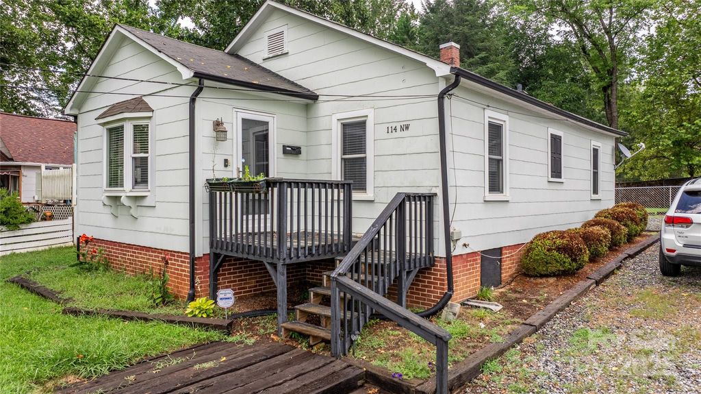 114 Virginia Street NW, Lenoir, NC 28645
