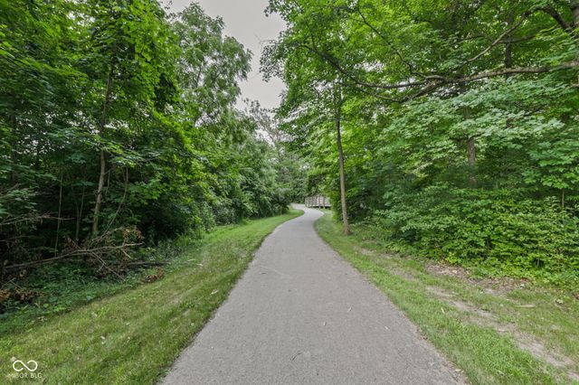 4656 Kintz Drive, Indianapolis, IN 46239