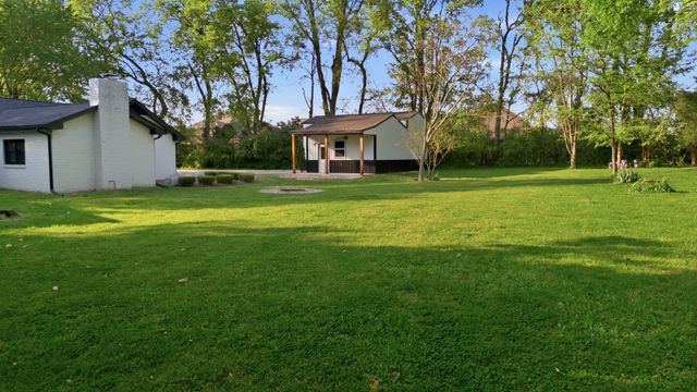 301 Rosebrook Dr, Gallatin, TN 37066