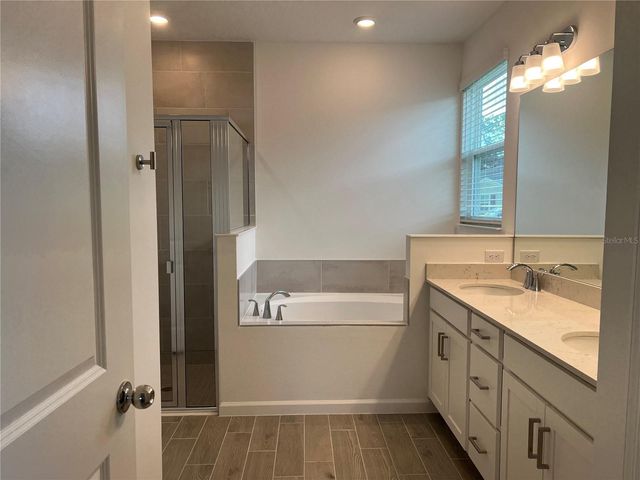 4510 NW 14TH LOOP, Ocala, FL 34482