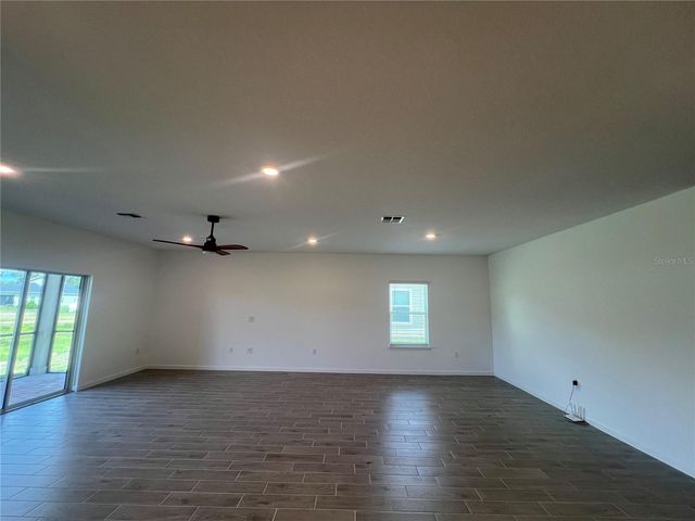 4510 NW 14TH LOOP, Ocala, FL 34482