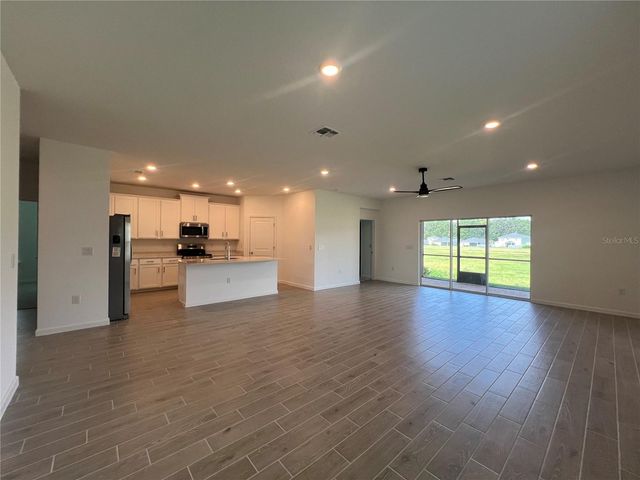 4510 NW 14TH LOOP, Ocala, FL 34482