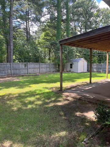 4413 N LOCUST ST, North Little Rock, AR 72116