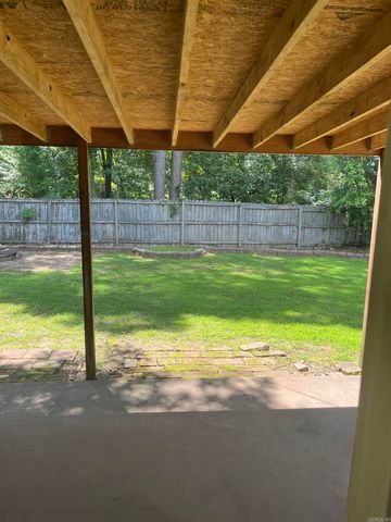 4413 N LOCUST ST, North Little Rock, AR 72116