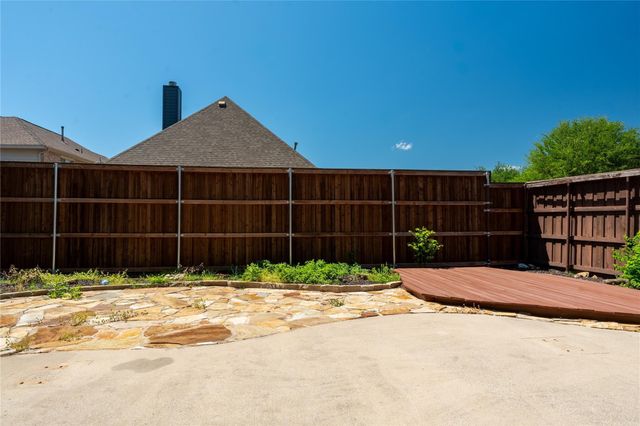 1609 Clearwater Drive, Mckinney, TX 75071