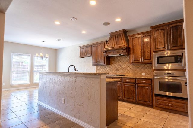1609 Clearwater Drive, Mckinney, TX 75071