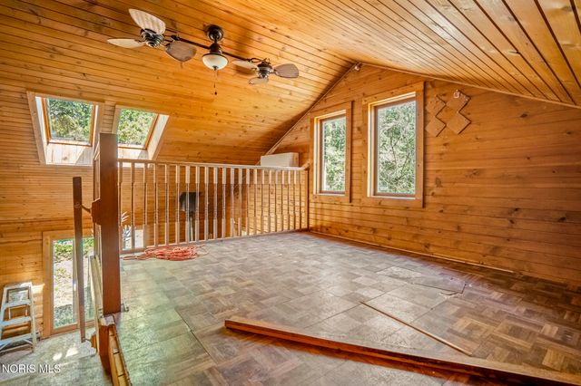 7703 Dorr Street, Toledo, OH 43617