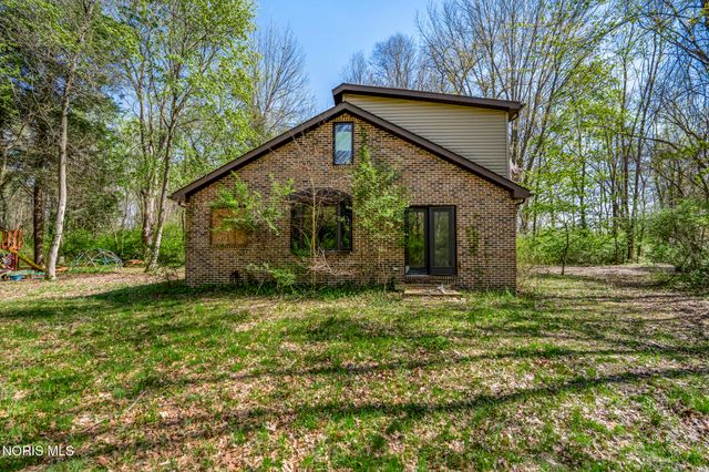 7703 Dorr Street, Toledo, OH 43617
