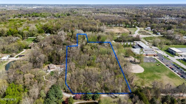 7703 Dorr Street, Toledo, OH 43617