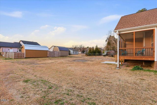 111 Oak Street, Selma, NC 27576