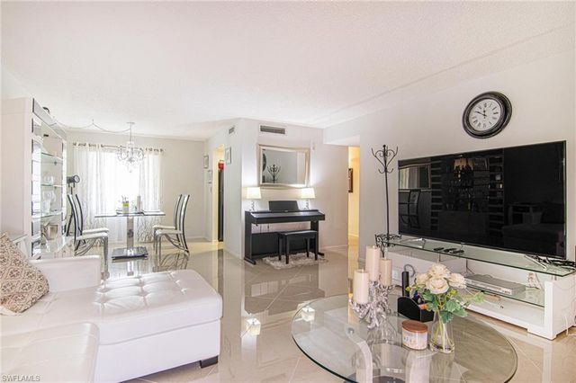 2366 E Mall DR 414, Fort Myers, FL 33901