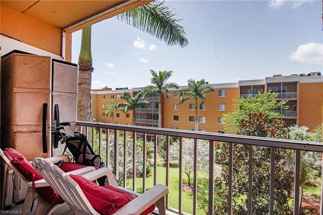 2366 E Mall DR 414, Fort Myers, FL 33901