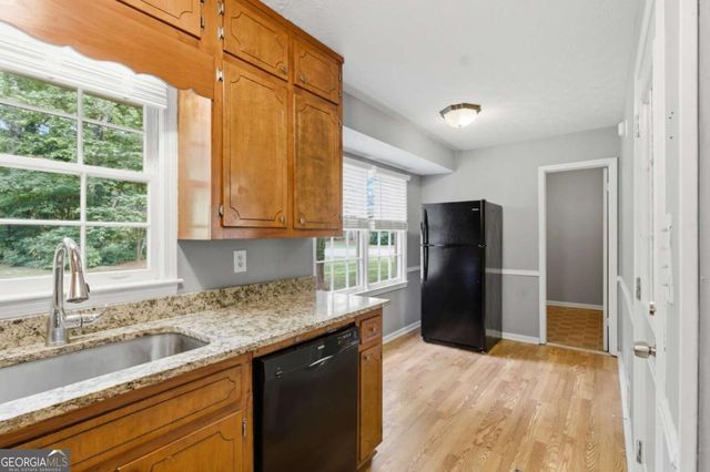 5657 Mountainbrooke Court, Stone Mountain, GA 30087