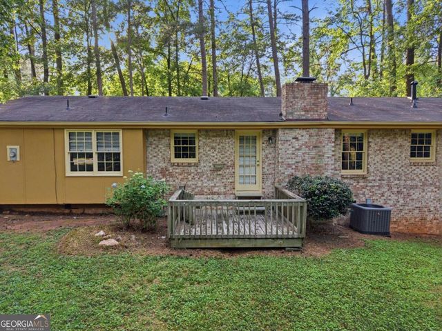 5657 Mountainbrooke Court, Stone Mountain, GA 30087