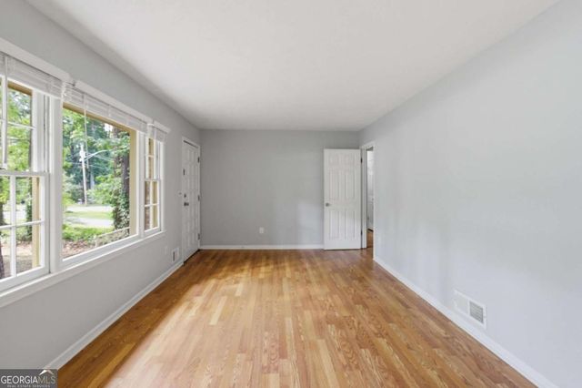 5657 Mountainbrooke Court, Stone Mountain, GA 30087