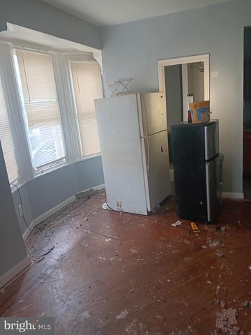 118 E WYOMING AVE, Philadelphia, PA 19120