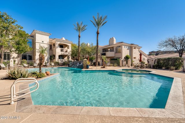 1747 E NORTHERN Avenue 117, Phoenix, AZ 85020