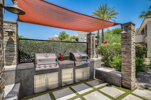1747 E NORTHERN Avenue 117, Phoenix, AZ 85020