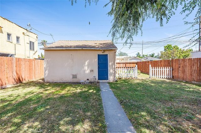 1118 Roswell, Long Beach, CA 90804