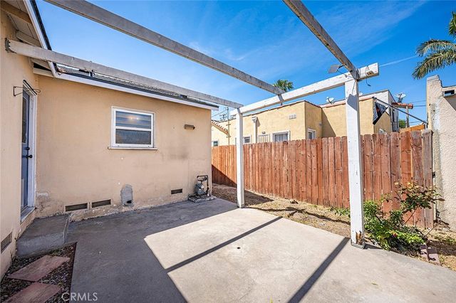 1118 Roswell, Long Beach, CA 90804