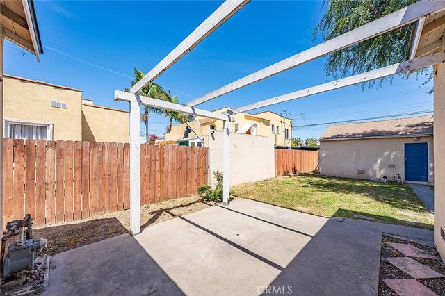 1118 Roswell, Long Beach, CA 90804