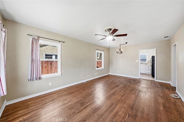 1118 Roswell, Long Beach, CA 90804