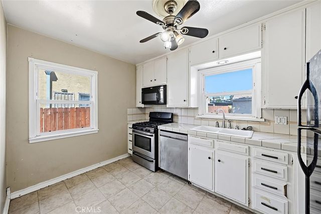 1118 Roswell, Long Beach, CA 90804