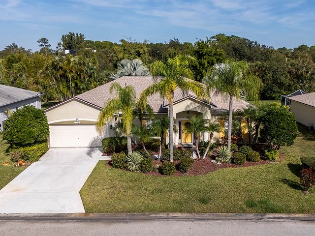3648 2nd Street SW, Vero Beach, FL 32968