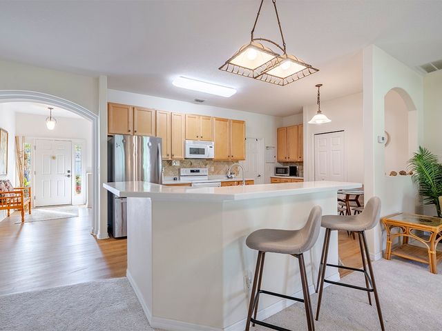 3648 2nd Street SW, Vero Beach, FL 32968