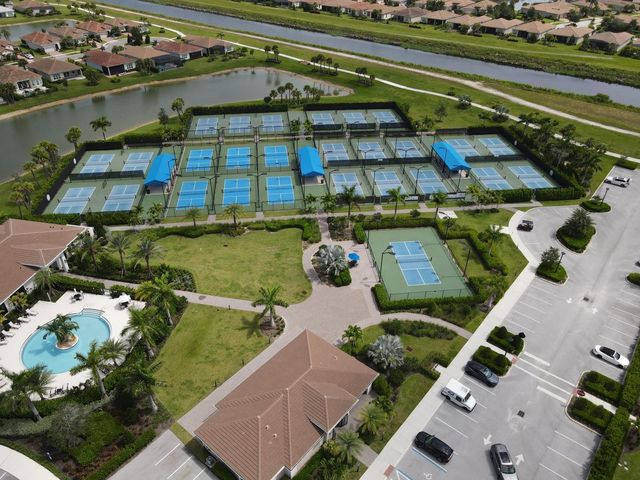 10231 SW Latium Way, Port St Lucie, FL 34987