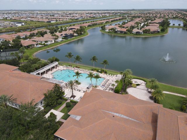 10231 SW Latium Way, Port St Lucie, FL 34987