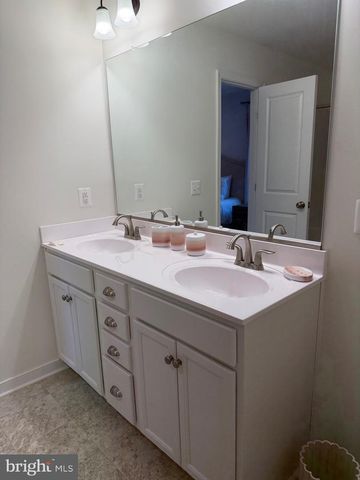 229 BIBB ST, Louisa, VA 23093