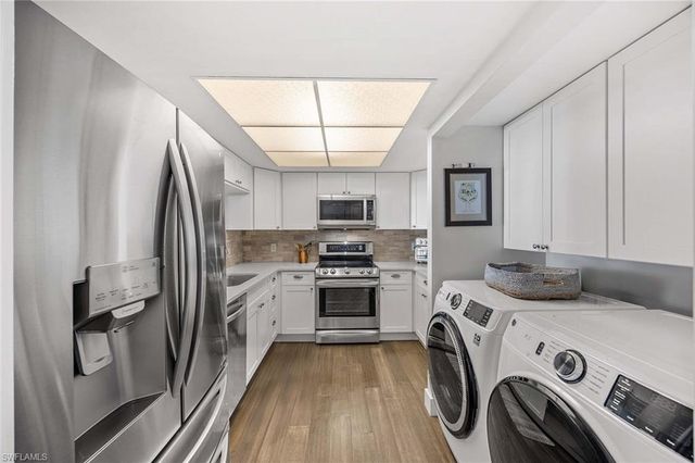 5633 Turtle Bay DR # 32, Naples, FL 34108