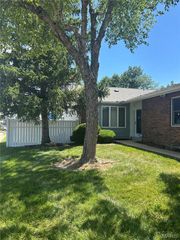 1723 Forest Hills Drive F, St Charles, MO 63303