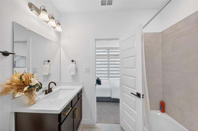 1303 Willow Walk Drive, Sienna Plantation, TX 77459