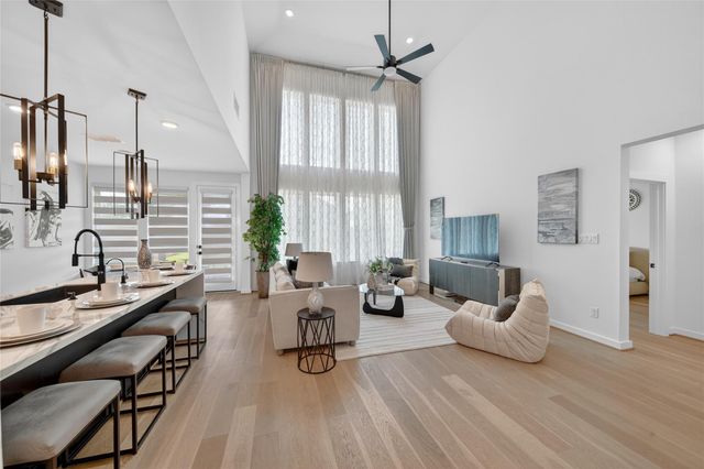 1303 Willow Walk Drive, Sienna Plantation, TX 77459